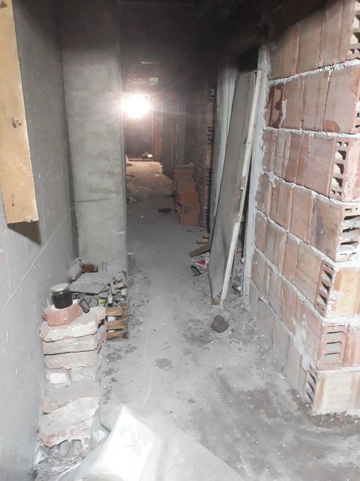 Кърти чисти извозва Чистене на мазета тавани апартаменти