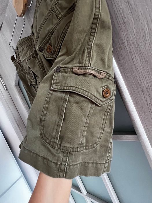 Fusta sport, marca PROTEST (Olanda)