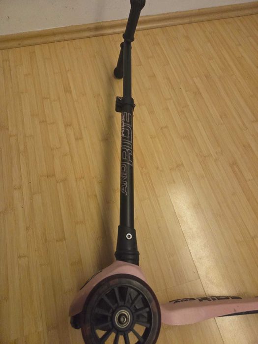 Trotineta Scoot and Ride