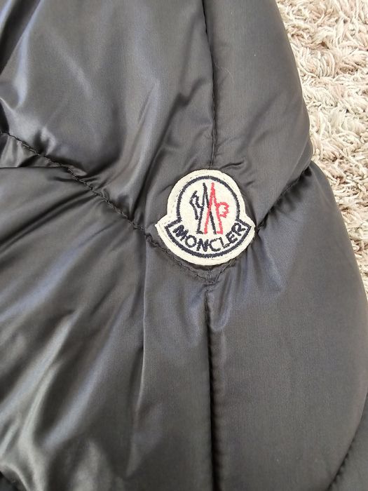 Яке  без  забележки