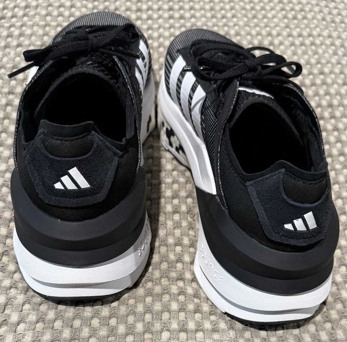 ПРОМОЦИЯТА важи до 25.05.2026 г. - НОВИ маратонки adidas Avryn X