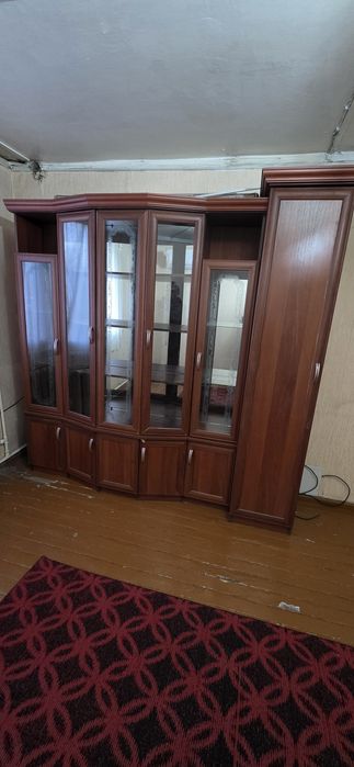 Продаётся б/у стенка