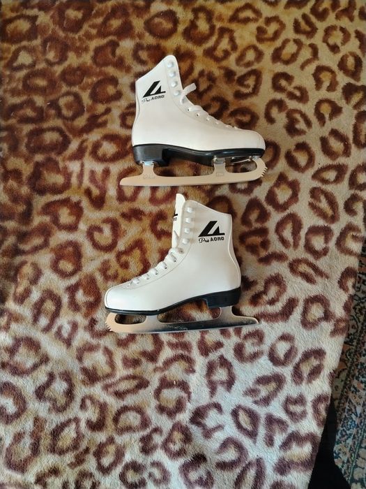 Коньки женские,детские.