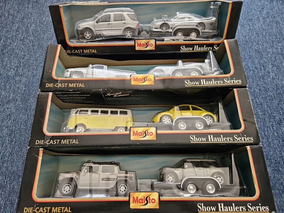Set Machete Metal Bburago Maisto 1:24 Maisto Show Haulers Series, Sigi