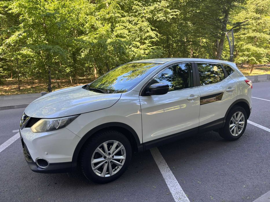Vand Nissan Qashqai 1.2 benzina proprietar unic