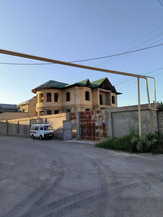 Продается 2х этаж. дом на участке в 22,5 соток Амир Темур, Мевазор МСГ