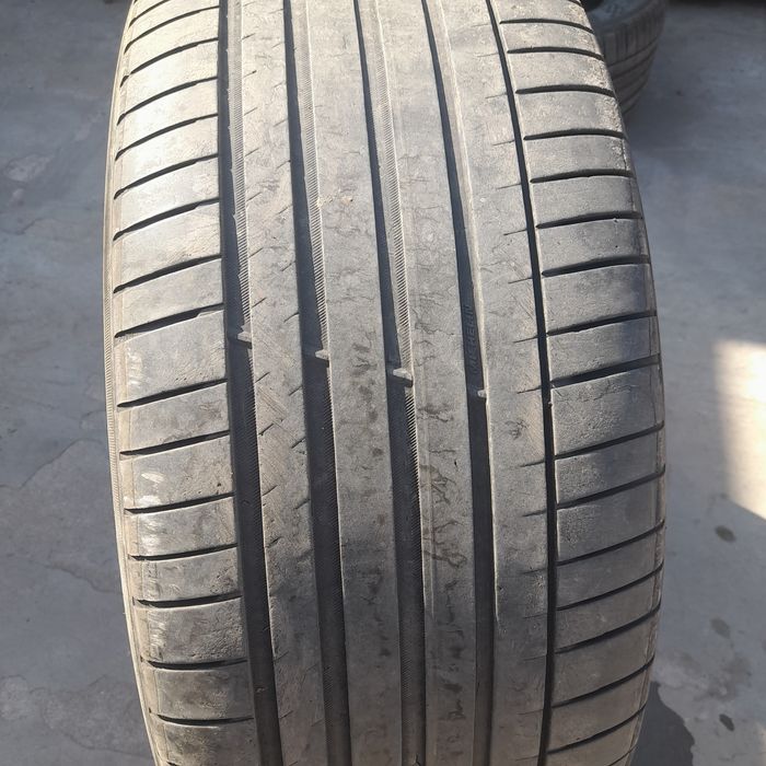 Резина  шины 285/50/20 лето