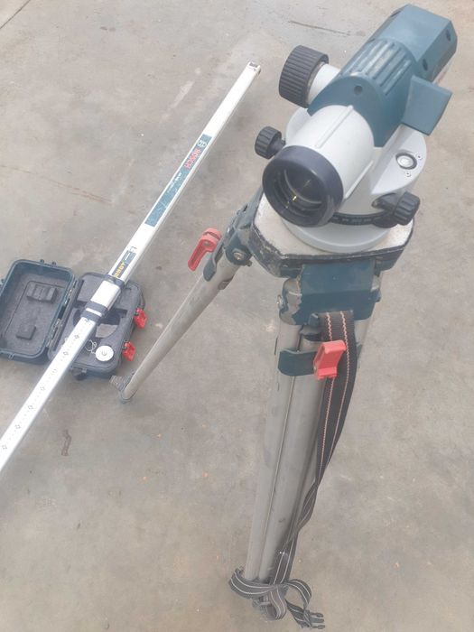 Vand  NIVELA Optica Bosch  GOL 26 G Professional