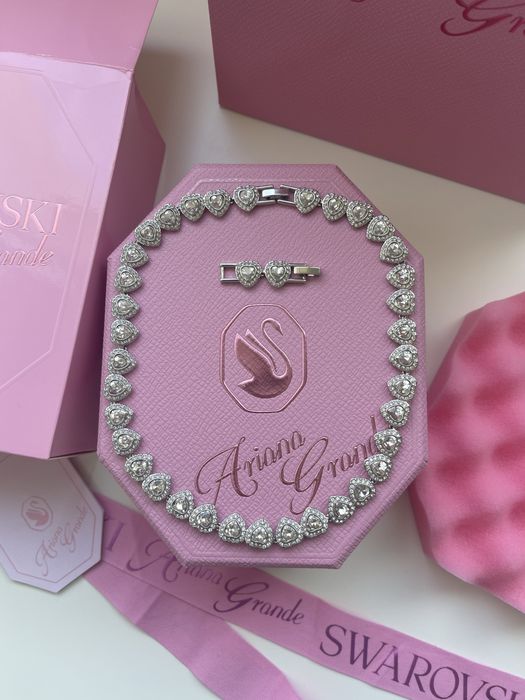 Swarovski - Ariana Grande x Swarovski колие / Ново