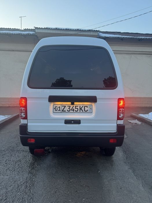 Damas srochna sotiladi