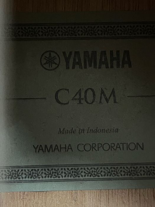 Классическая гитара Yamaha C40M