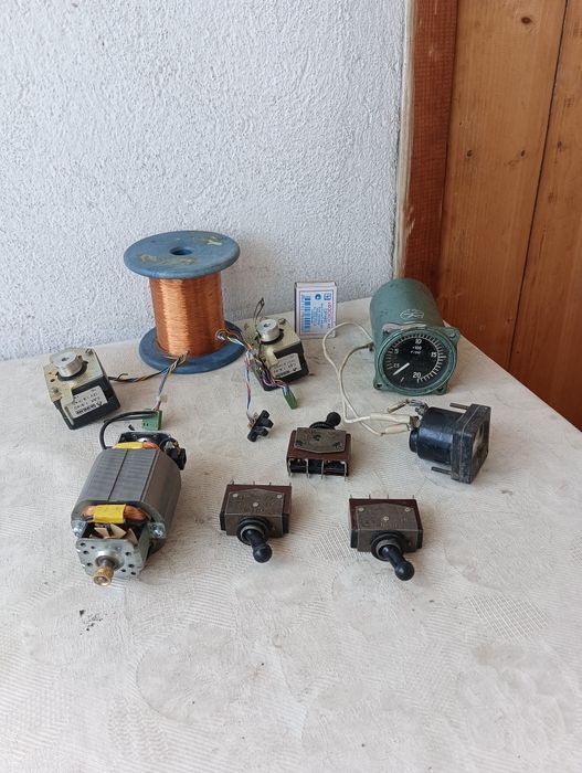 Продам электро запчасти.