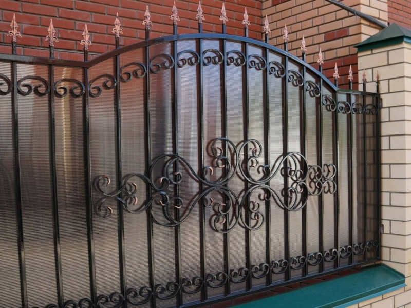 Rishotka naves perila avtonaves demontaj ishlarini qilamiz