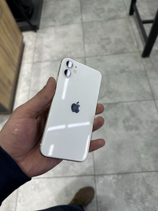 iphone 11  karopkasi bor yomkst 92