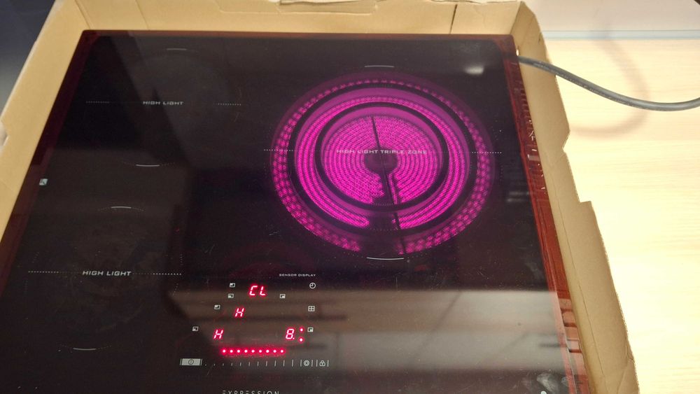 Продавам стъклокерамични котлони на Тека