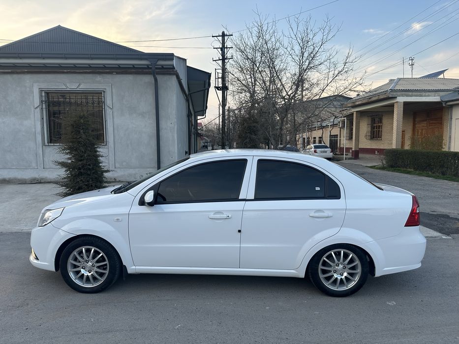 Chevrolet Nexia 3 Avtomat