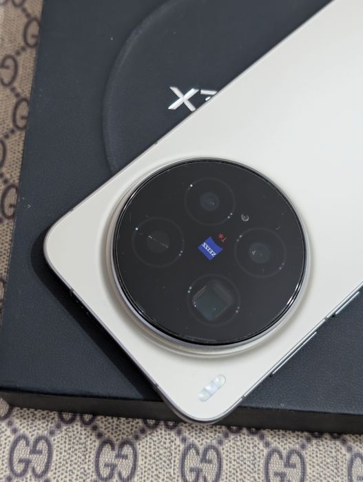 Vivo X300 Pro 512 gb Ram 16 5G
