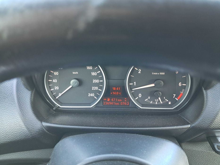 BMW - 118i  2000 куб. 143 к.с. 2008 г.