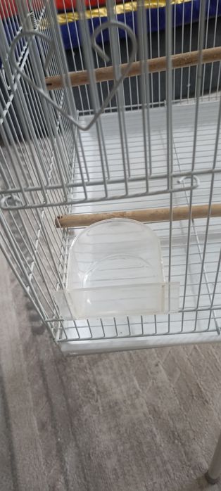 Клетка для попугая большая. Торг.
