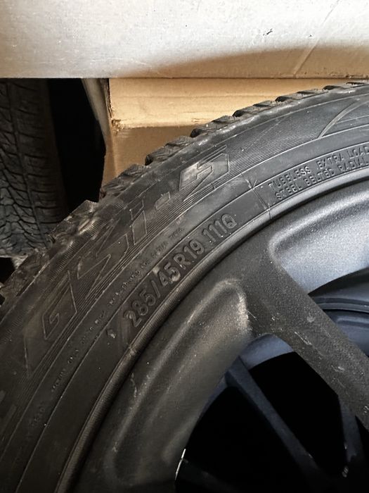 Продам Диски с резиной