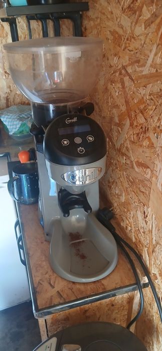 Rimini kofe aparat sotiladi