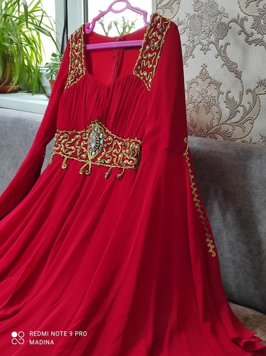 Вечерние платья на прокат или продажа