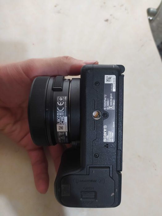 Sony ZV E10 ll kit yangi koropka dokument