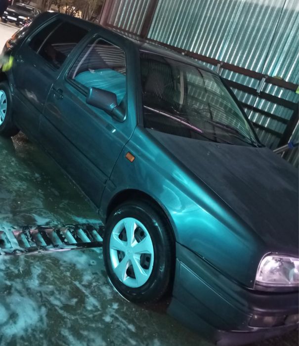 Автокөлік Голф 3