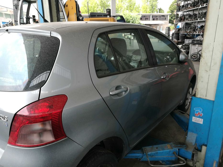 Десен Стоп Тойота Ярис /Toyota Yaris 2006--2010г