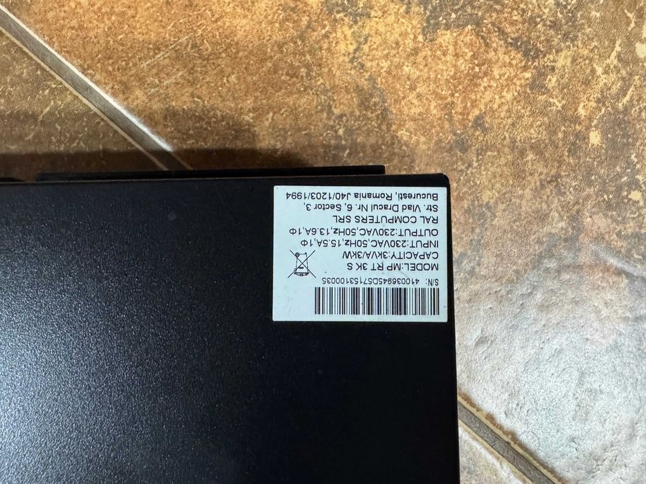 UPS Larice MP 3K S Online Rack/Tower 3000VA 3kVA / 3kW / 6x 9Ah/ 8xIEC