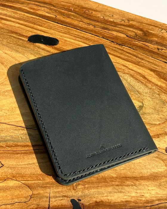 Portofel barbati pentru talon din piele naturala lucrat manual