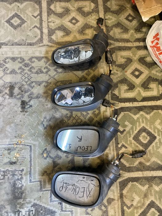 Оригинални десни Ел огледала за Сеат леон 1P 2009- 2012г