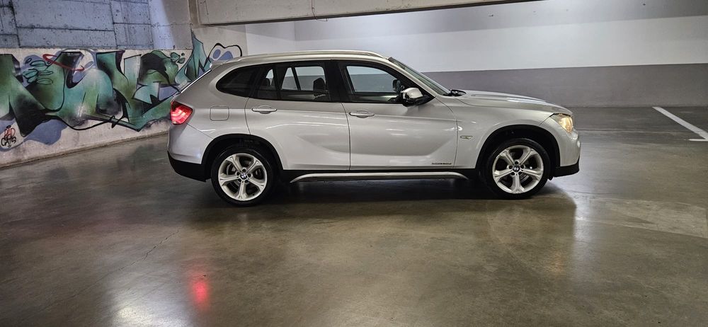 BMW X1 2013 — imagine 3