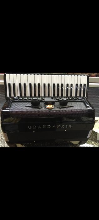 Vand acordeon Monach Grand Prix