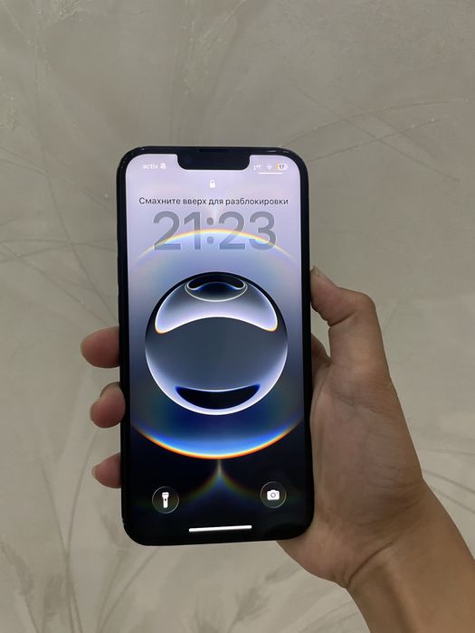 Iphone 16e черный