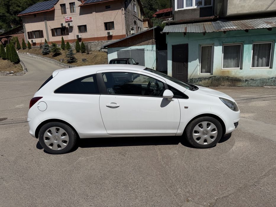 Opel Corsa  D 1,2 ,Klima/ 140000km