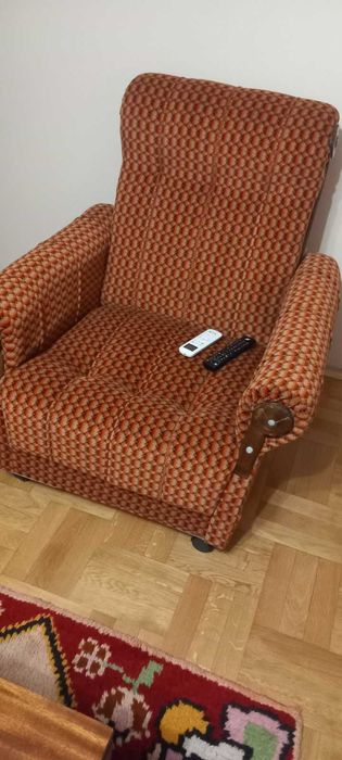 2 фотойоила и 2 табуретки