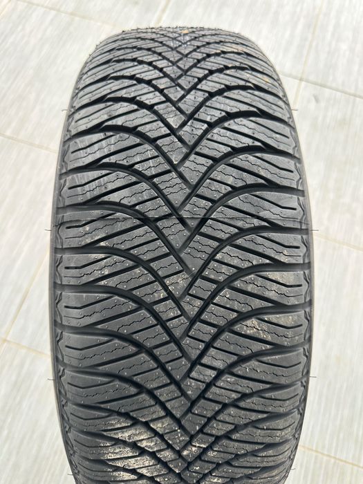 2 Anvelope noi 4 anotimpuri 215/60/16