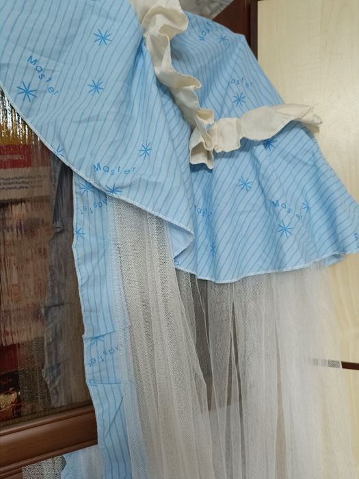 Балдахин на манеж