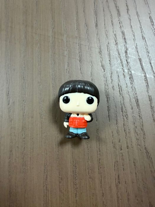 Игрушка фигурка Kinder Joy Stranger Things (ОСД) Will Уилл +из изнанки