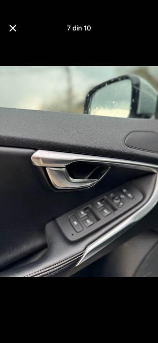 Vând Volvo V40 Craiova
