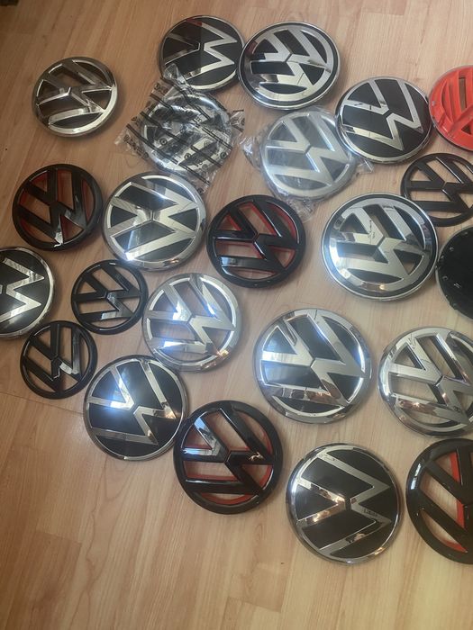 Set embleme negre Volkswagen Passat B7,Golf 6,Caddy,Jetta,Golf Plus