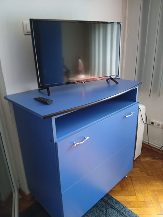 Mobilier camera tineret