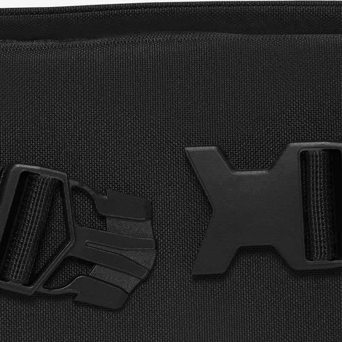 NIKE Чанта за Кръст / Гърди