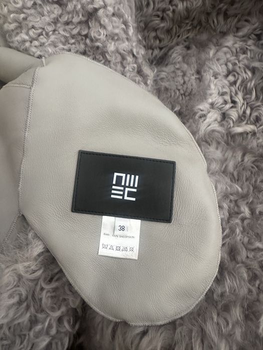 Стильная двусторонняя  дубленка !