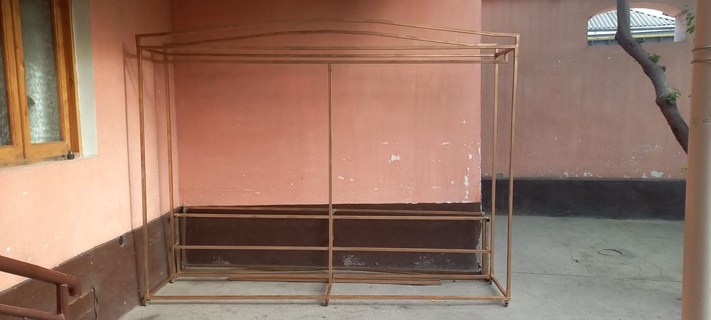 podstavka veshilka 3×2 eni 60 sm dokonlar va ijaraga bersa xam boladi