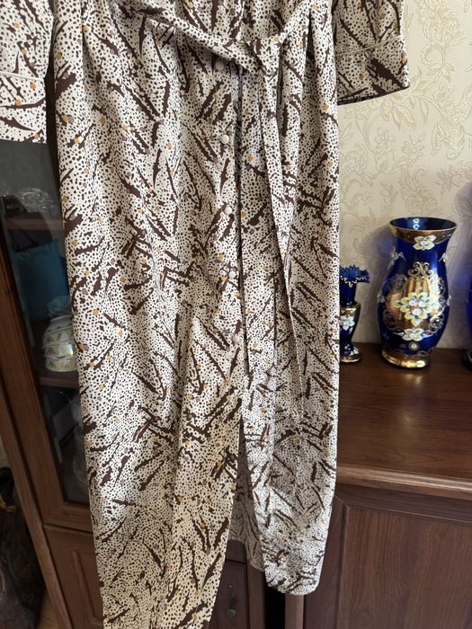 Платья жен продаю