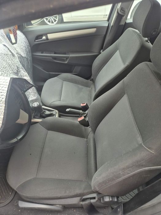 OPEL Astra 2008 — imagine 4