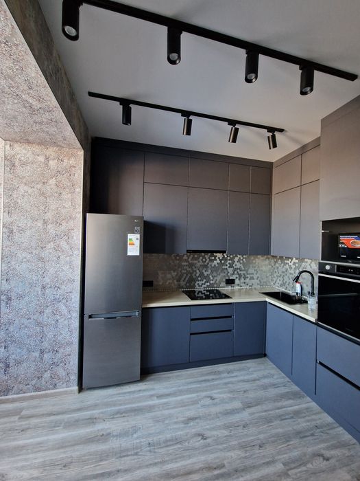 Сдам  3х комнатную квартиру