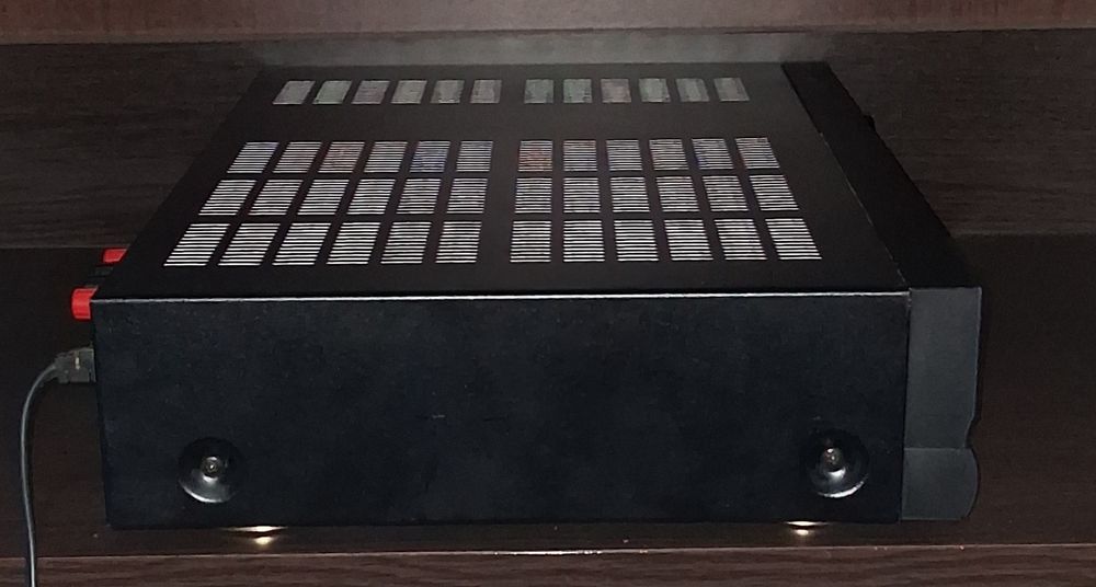 Vând amplificator harman/ kardon HK620 perfect funcțional